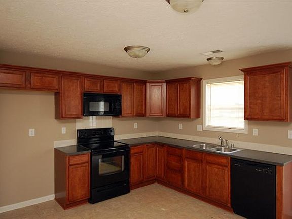 5th image of 2401 Rockaway Pl