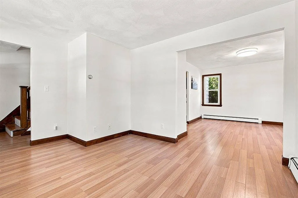 2 bed, 1029 sqft, $3,275 — Photo 4