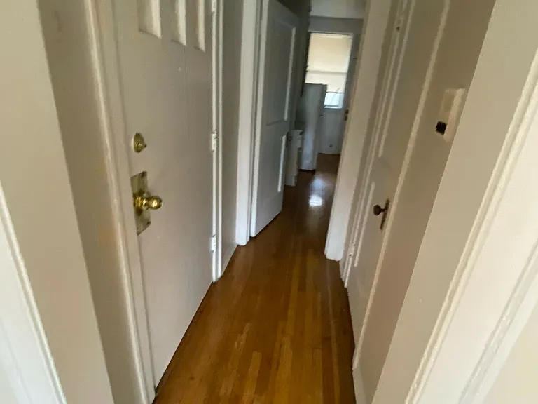 7757 N Sheridan Rd #1 — Photo 5