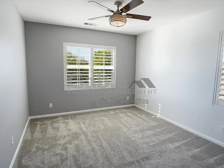 21885 Propello Dr — Photo 13