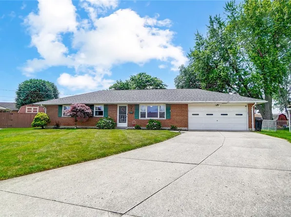 22 Terrence Ct, Dayton, OH 45449