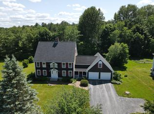 11 Page Pl, Orono, ME 04473