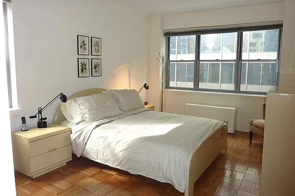 Rented by Corcoran | media 12