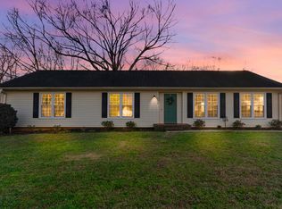 106 Governors Ct, Greer, SC 29650