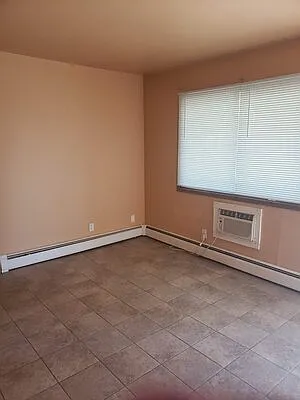 535 N Main St — Photo 5