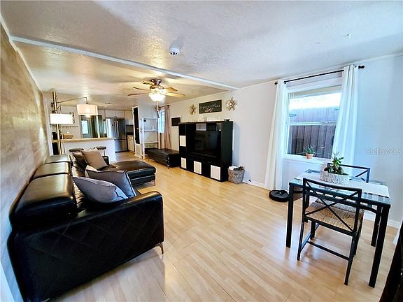 5th image of 30021 Palm Ave