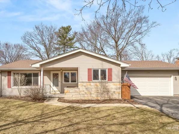 1707 Judy Ln, Dekalb, IL 60115