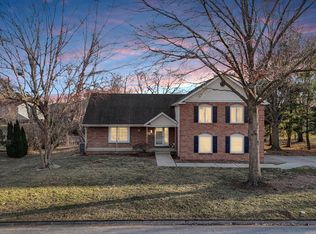 880 Stevens Creek Ln, Forsyth, IL 62535