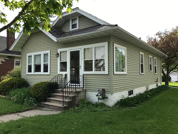 2nd image of 112 S 4th St