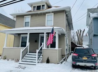 34 Harvey Ave, Lockport, NY 14094