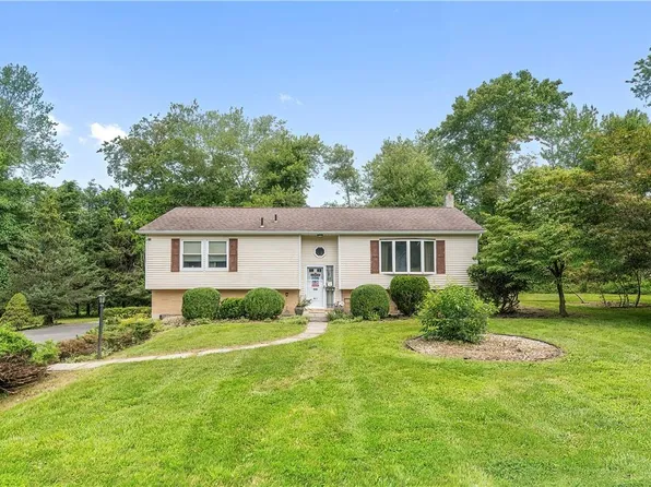 516 Cross Hill Lane, Mahopac, NY 10541