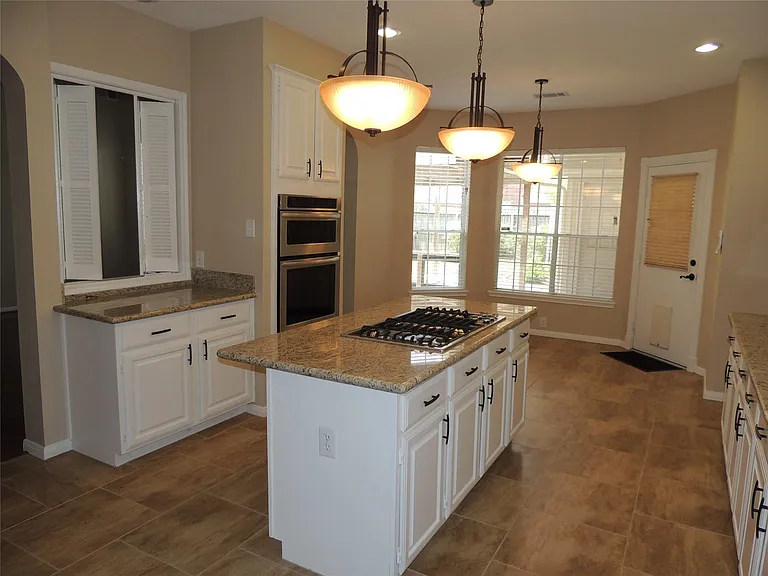 1307 Westwick Forest Ln — Photo 8