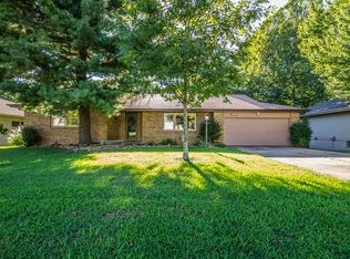 5657 S Clay Ave, Springfield, MO 65810
