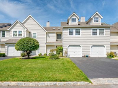 45 Erin Lane #45, East Setauket, NY, 11733