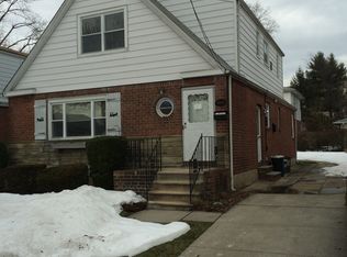 20807 42nd Ave, Bayside, NY 11361