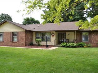 579 Meadow Dr, Danville, IN 46122