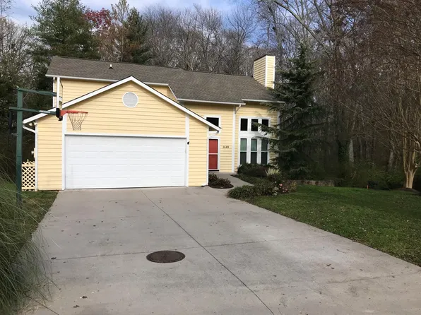 1449 Francis Station Dr, Knoxville, TN 37909
