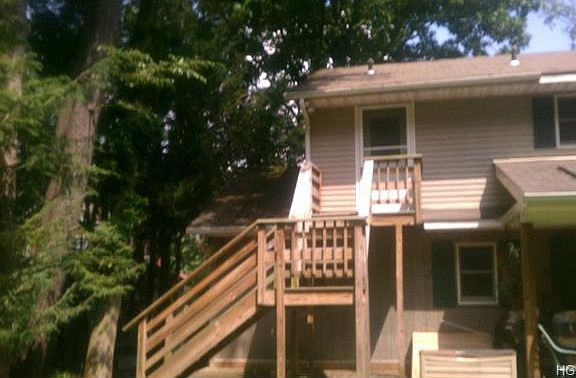 2nd image of 129 Franklin Ave
