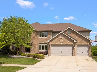 11668 Golden Gate Dr, Mokena, IL 60448