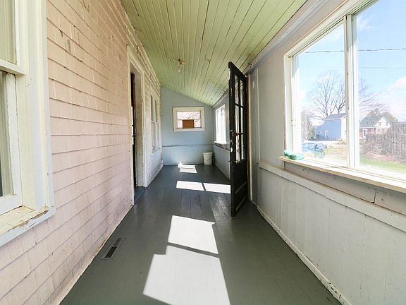 3rd image of 48 George Dorey Rd