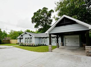 1301 Centennial Dr, Houston, TX 77055