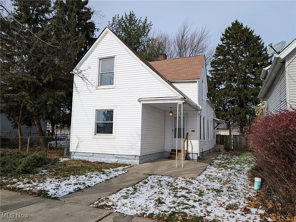 7914 Colgate Ave photo 1