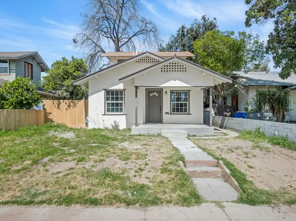 3239 E McKenzie Ave, Fresno, CA 93702