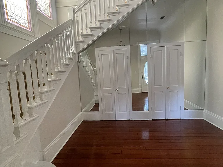 1034 S Carrollton Ave #D — Photo 2