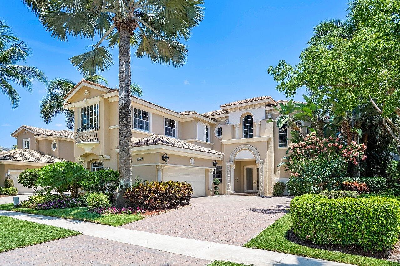 sanson⭐︎ 8089 Valhalla Dr, Delray Beach, FL 33446 | Zillow