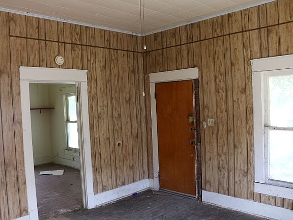 4th image of 512 W Kenedy Ave