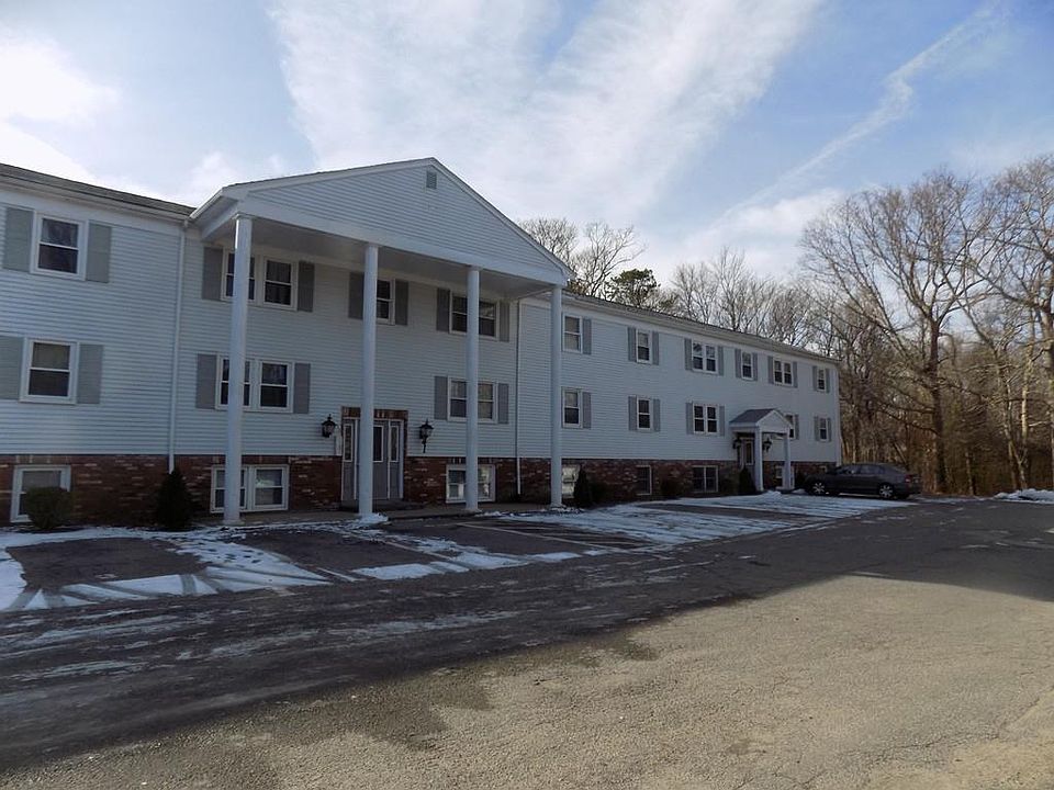 1st image of 681 State Rd APT 8