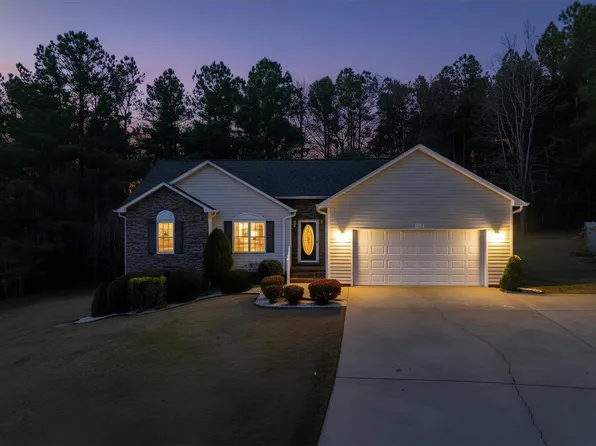 109 English Holley Ct, Pickens, SC 29671