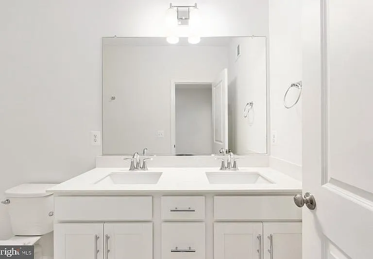 2514 Neabsco Common Pl — Photo 3