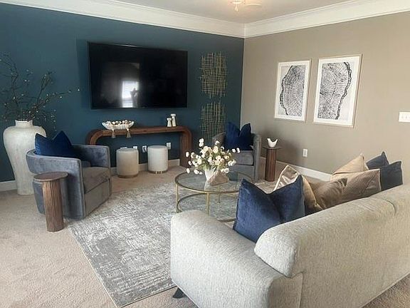 4th image of 814 Bexley Park Way