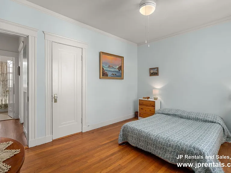 335 S Huntington Ave #12 — Photo 13