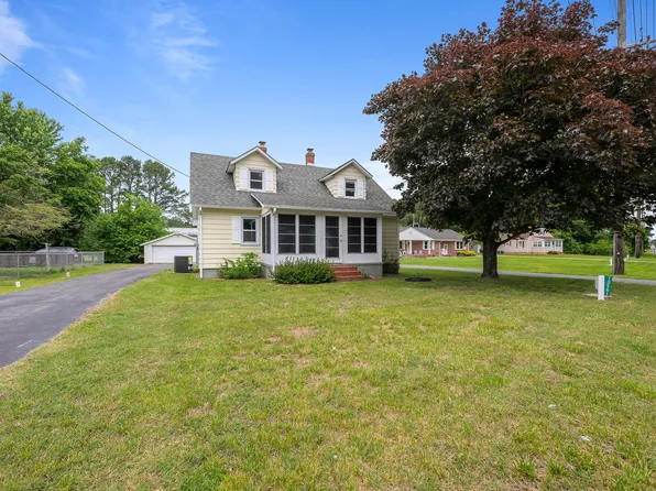 10561 Georgetown Rd, Laurel, DE 19956