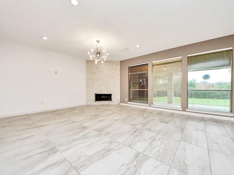 3210 Shadowwalk Dr — Photo 12