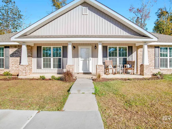 9665 Pineview Ave, Theodore, AL 36582