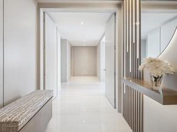 2241 SE 17th St Unit 801