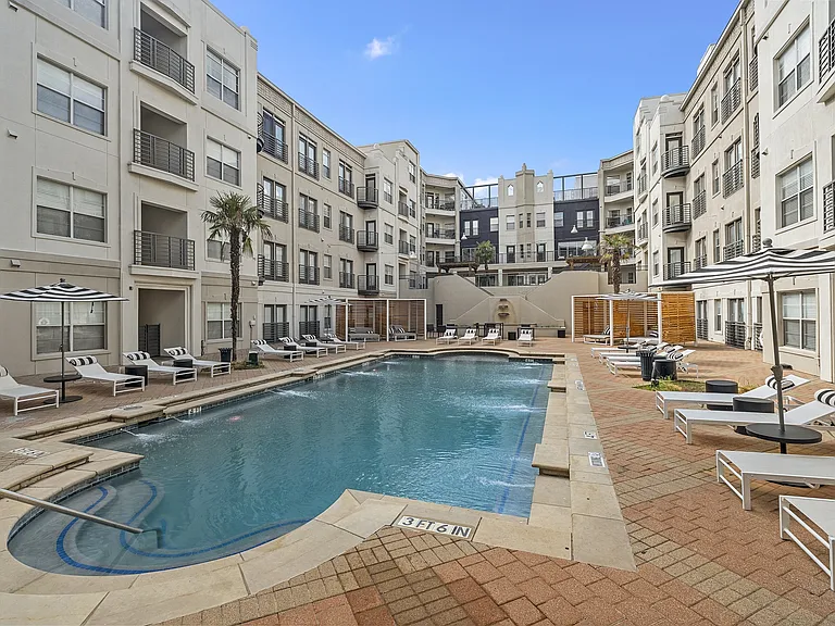 5 Mockingbird Apartments — Photo 37