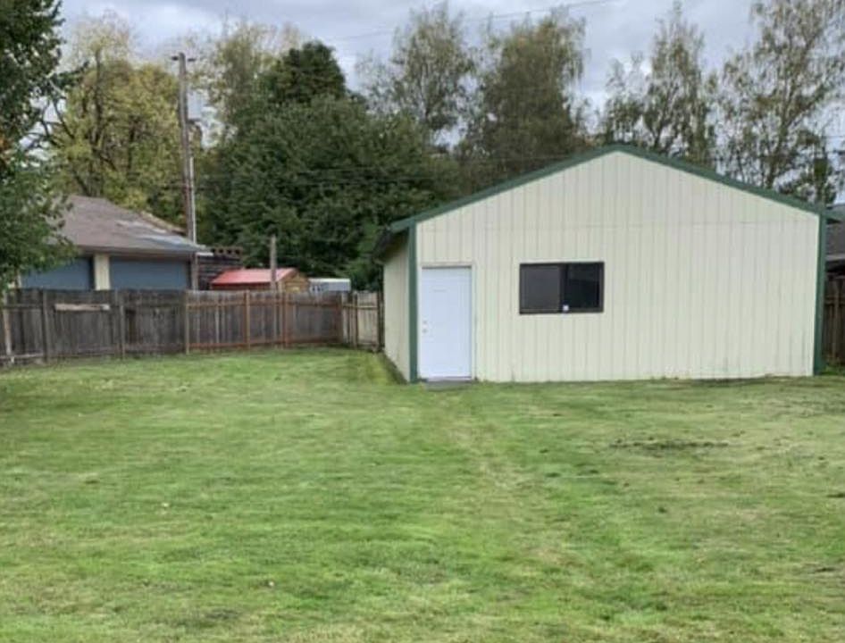 2nd image of 644 19th Ave