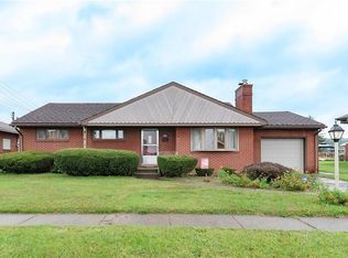 2384 Calvert St, Aliquippa, PA 15001