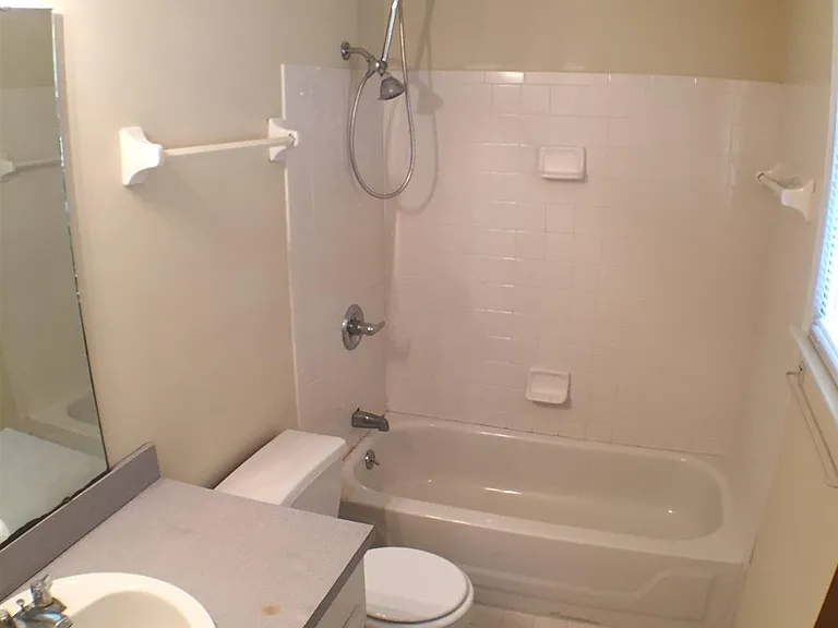 29 Kolob St — Photo 11