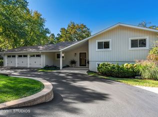 289 Banbury Rd, Mundelein, IL 60060