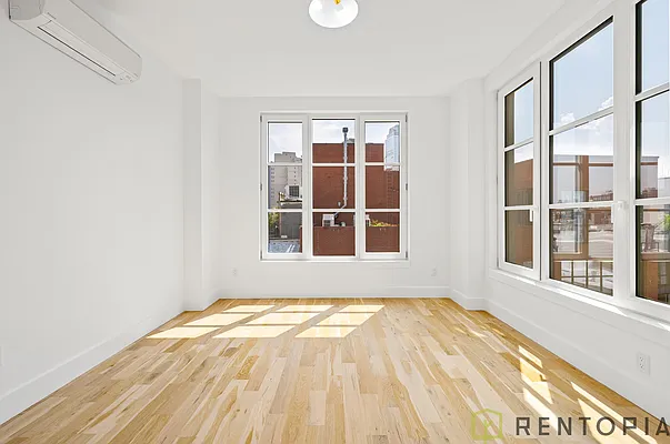 Rented by Rentopia | media 25