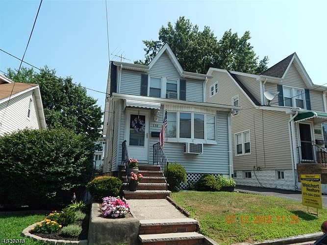 1st image of 130 Hendel Ave