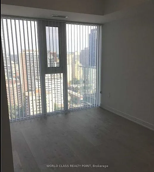 50 Wellesley St E #903 — Photo 9