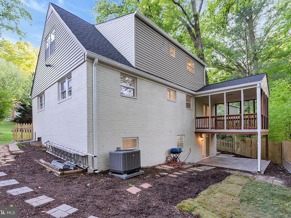 1st image of 8441 Thames St