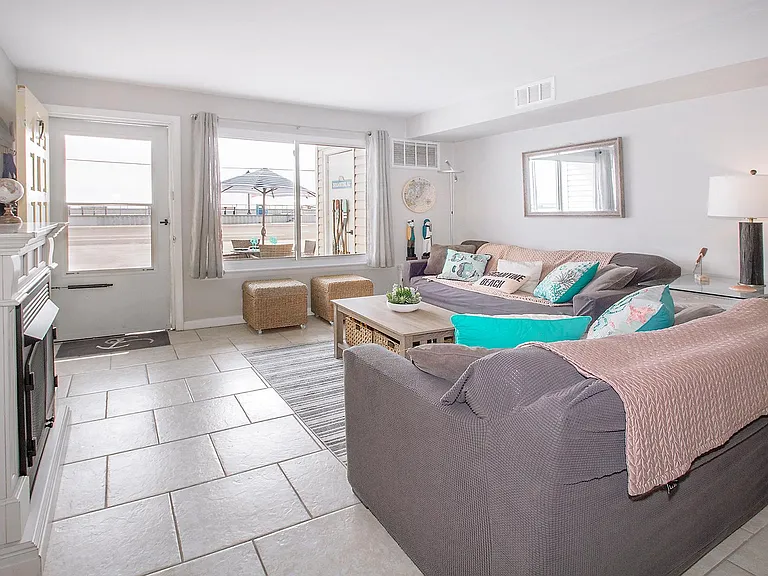 1101 E Brigantine Ave #2 — Photo 5