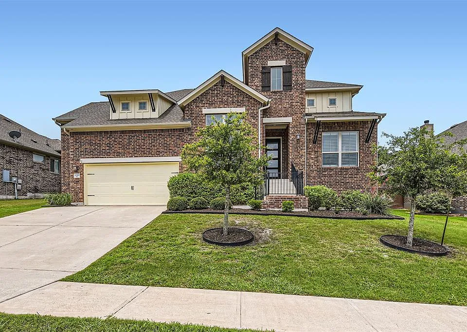 12383 Mesa Verde Dr
